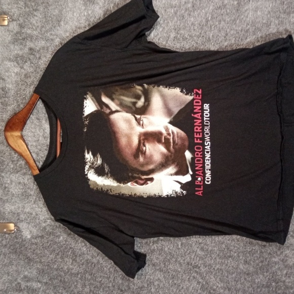 Alejandro Fernández Tee Confidencias World Tour 2015 Short Sleeve Women XL - Picture 1 of 6